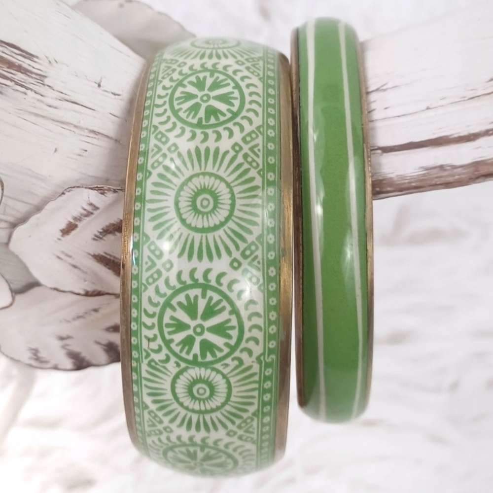 🛍HP🛍 Green and White Fashion Jewelry Bracelet Set